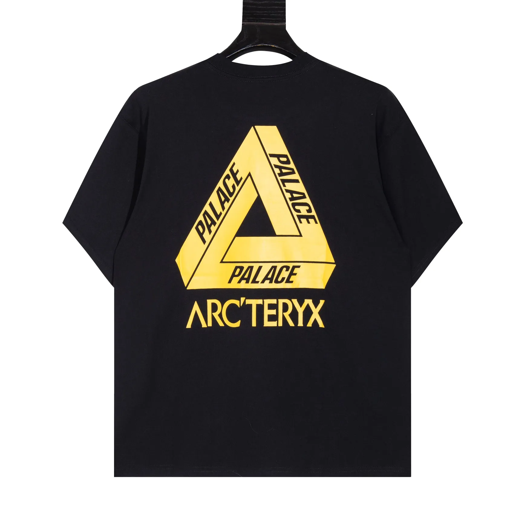 Arc’teryx ARC 23SS T 60 ， g 。 Breathable， ， ， 。 logo ， 。 ， 。 ， ， ， ， 。 Size:XS-L